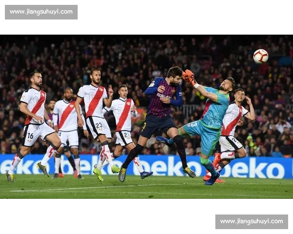 巴萨拒续莱万!锁定 21 岁喀麦隆新星埃永,3000 万解约金成关键