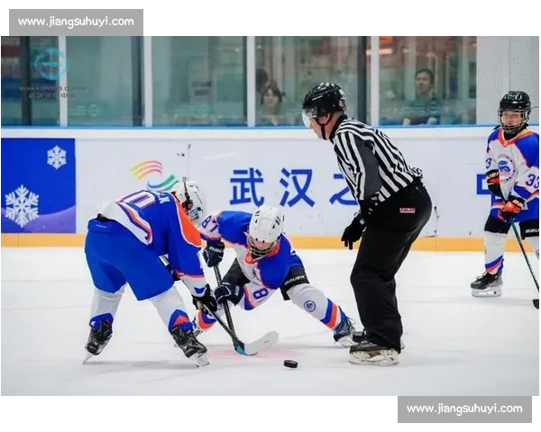 全国首届冰盘赛哈市开赛 老少冰面同竞技