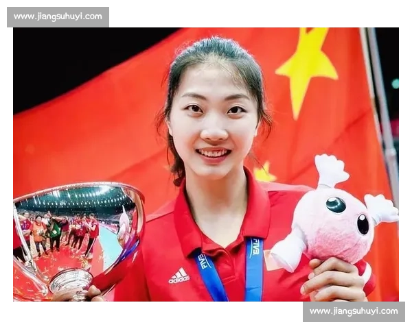 泰国女排携世锦赛吉祥物盲盒来袭 红天使藏惊喜点燃主场热情